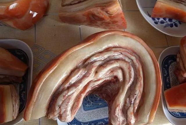 咬不动的美味 探秘令人垂涎的肉形石